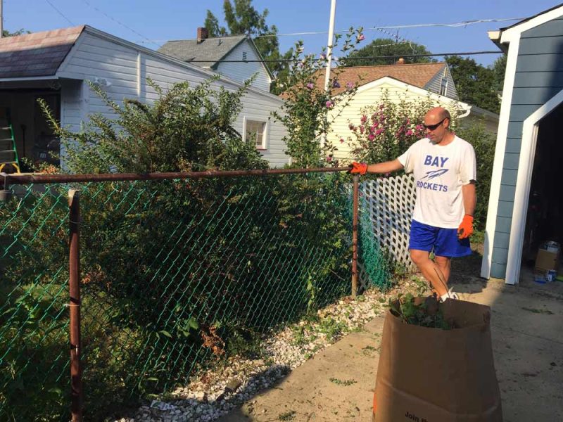how-to-remove-chain-link-fence-post
