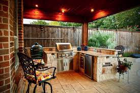 What Are the Benefits of an Outdoor Kitchen for Kamado Joe?