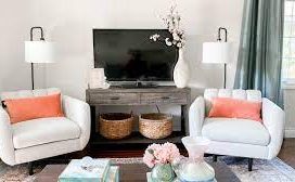 How to Decorate a Raised Ranch Living Room