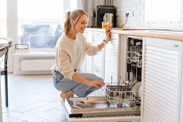 Top 10 Tips for Maintaining Your GE Dishwasher