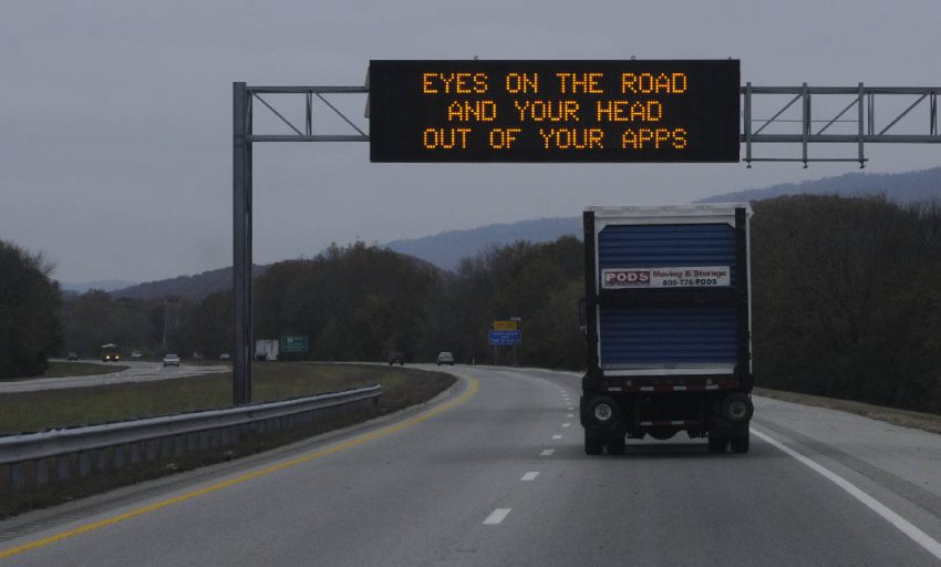 Dynamic Message Boards in Road Construction: A Comprehensive Guide