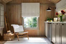 Shedding Light on Style: Trendy Window Treatments for a Cozy Home