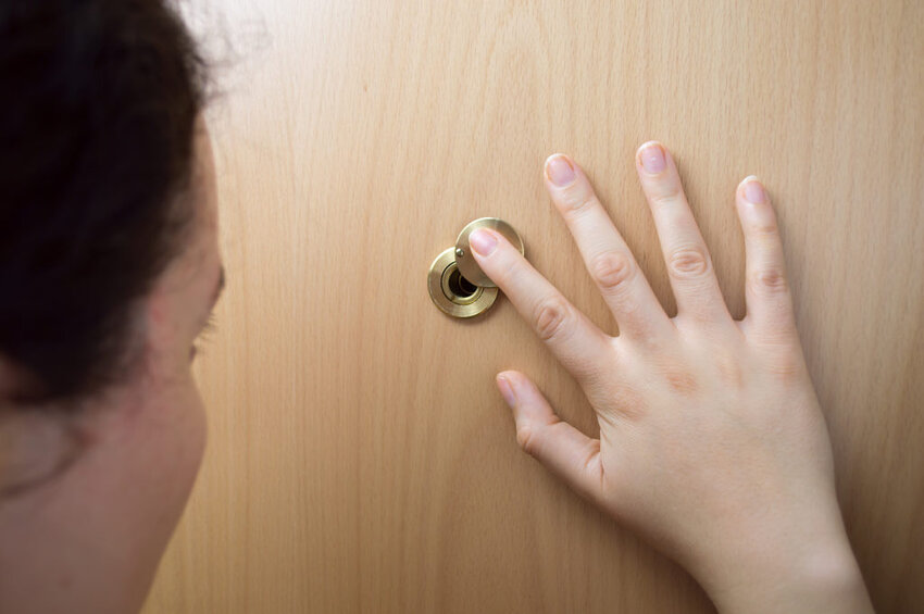 Eye-Level Elegance: Choosing the Perfect Peephole Height for Your Door