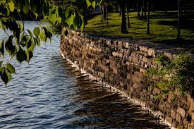lake retaining wall