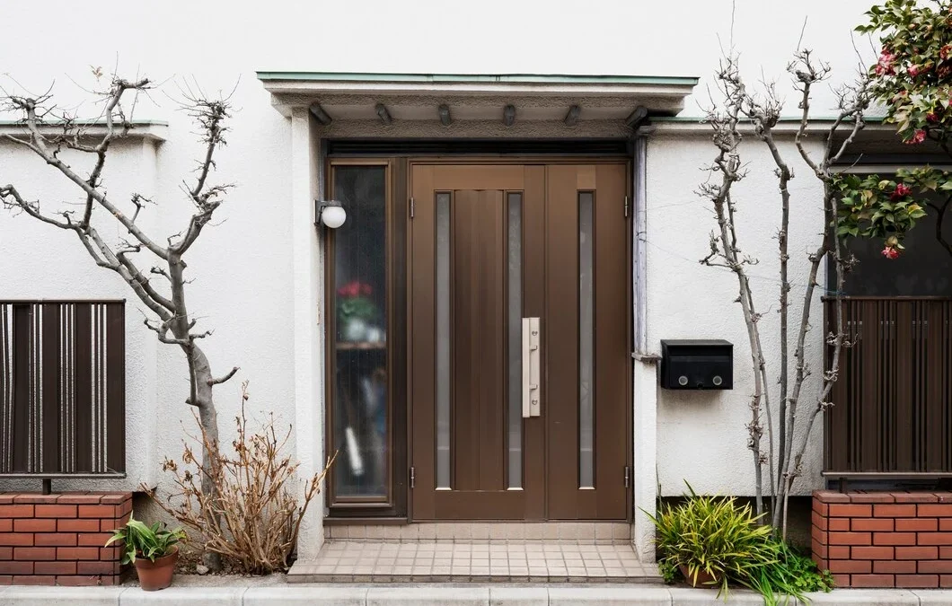 Stylish and Functional Options for Single Front Doors with Glass